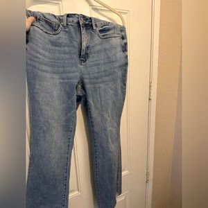 NEW JUDY BLUE tummy control slim bootcut jean in light wash - 14w